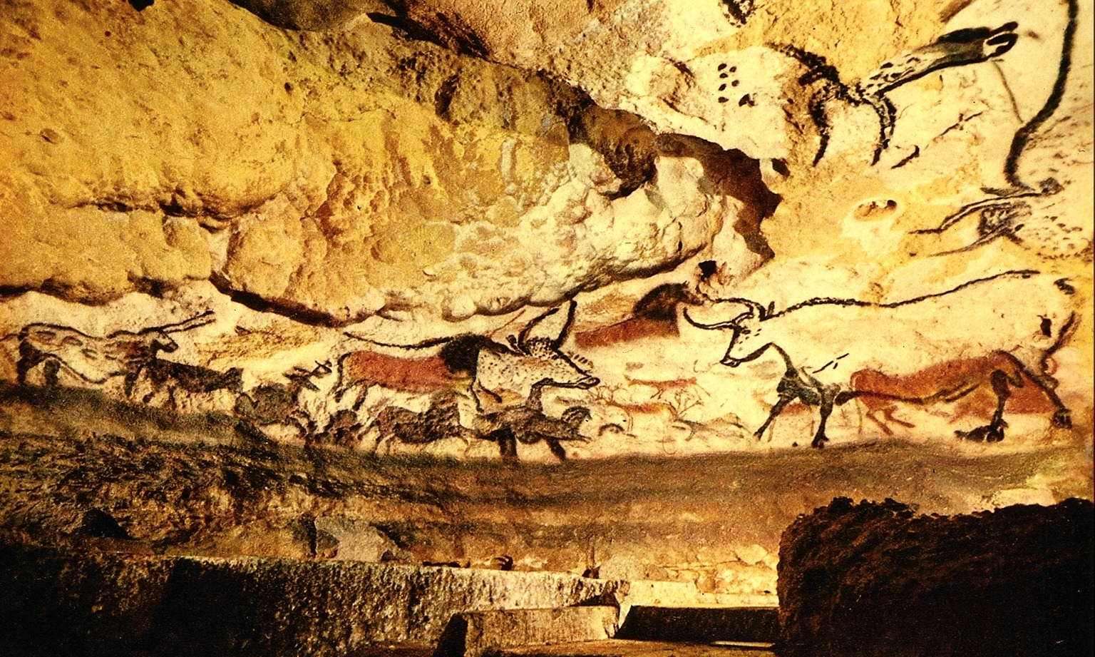 【六年级】《拉斯科洞窟岩画》壁画
